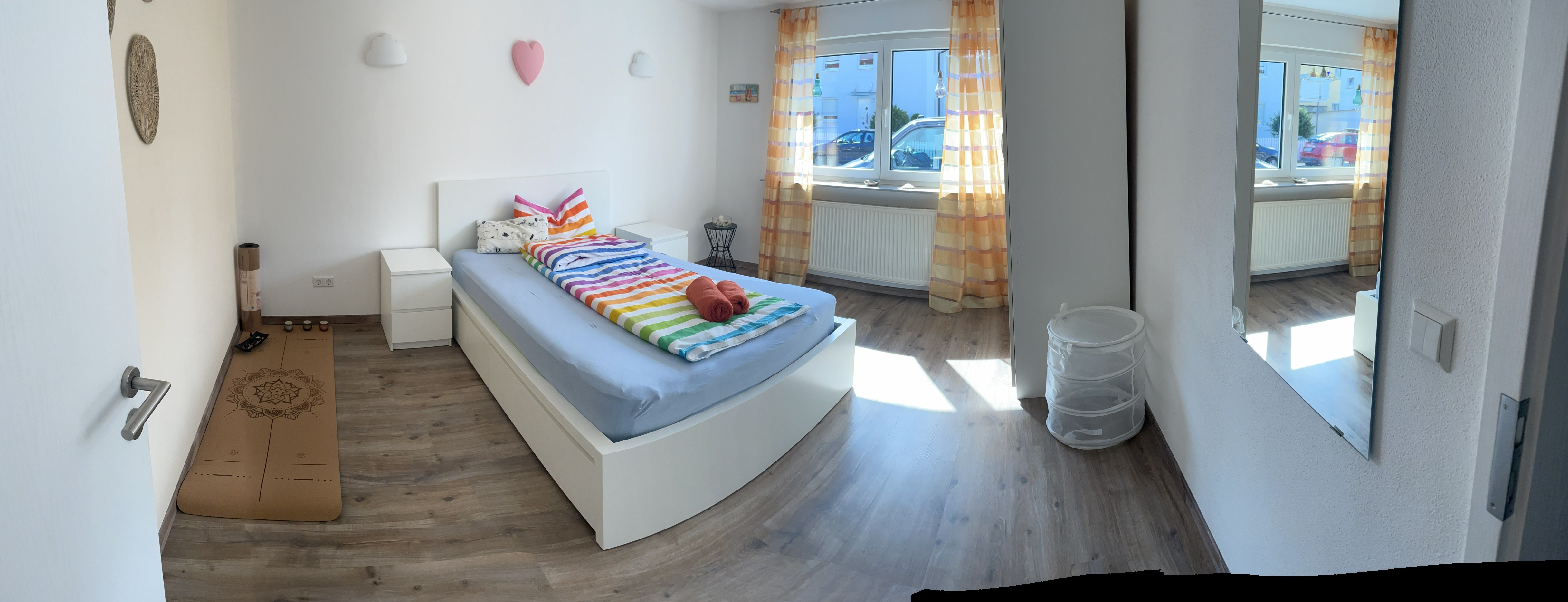Schlafzimmer 1 Panorama